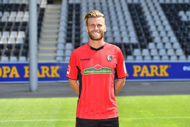 Lucas Hoeler SC Freiburg 1 Bundesliga Portraettermin 2018 2019 1 Bundesliga 2018 2019 Portraettermin SC Freiburg Freiburg Copyright: xEIBNER SvenxLaeglerx EP_SLR