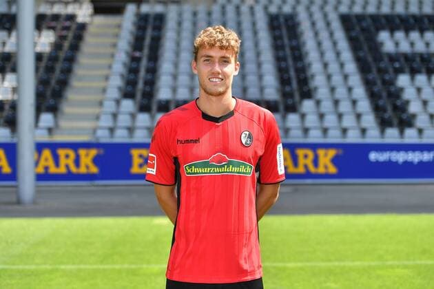 Luca Waldschmidt SC Freiburg 1 Bundesliga Portraettermin 2018 2019 1 Bundesliga 2018 2019 Portraettermin SC Freiburg Freiburg Copyright: xEIBNER SvenxLaeglerx EP_SLR