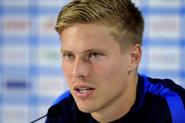 GENK, BELGIUM - AUGUST 8 : Jere Uronen Juhani defender of KRC Genk talking to the press during a press conference PK Pressekonferenz prior to the UEFA Europa League, Third qualifying round , 1st leg between KRC Genk and KKS Lech Poznan at the Luminus Arena on August 08, 2018 in Genk, Belgium, 8 08 2018 FOOTBALL : Conference De Presse KRC Genk - 08 08 2018 PhotoNews Panoramic 