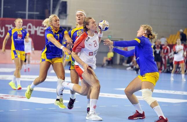 2018.08.08 Kielce Pilka reczna Mlodziezowe Mistrzostwa Swiata w Pilce Recznej Kobiet do lat 18 Szwecja - Dania N z Andrea U Aagot Hansen Foto Norbert Barczyk PressFocus 2018.08.08 Kielce Handball IHF Youth U18 Womens World Championship WM Weltmeisterschaft 2018 Sweden - Denmark Andrea U Aagot Hansen Credit: Norbert Barczyk PressFocus NEWSPIX.PL --- Newspix.pl  20180808NB0015