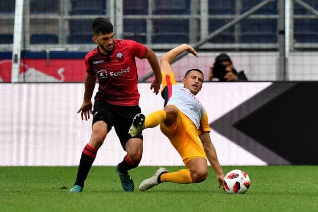 SOCCER - UEFA CL quali, RBS vs Shkendija SALZBURG,AUSTRIA,08.AUG.18 - SOCCER - UEFA Champions League, qualification, Red Bull Salzburg vs KF Shkendija. Image shows Remzi Selmani (Shkendjia) and Stefan Lainer (RBS). GEPAxpictures xFlorianxErtl