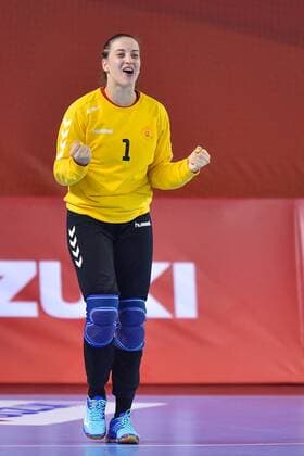 2018.08.08 Kielce Pilka reczna Mlodziezowe Mistrzostwa Swiata w Pilce Recznej Kobiet do lat 18 Czarnogora - Hiszpania N z BABOVIC Anastasija Foto Lukasz Laskowski PressFocus 2018.08.08 Kielce Handball IHF Youth U18 Womens World Championship WM Weltmeisterschaft 2018 Montenegro - Spain BABOVIC Anastasija Credit: Lukasz Laskowski PressFocus NEWSPIX.PL --- Newspix.pl FRANCE OUT!  20180808LUK_505