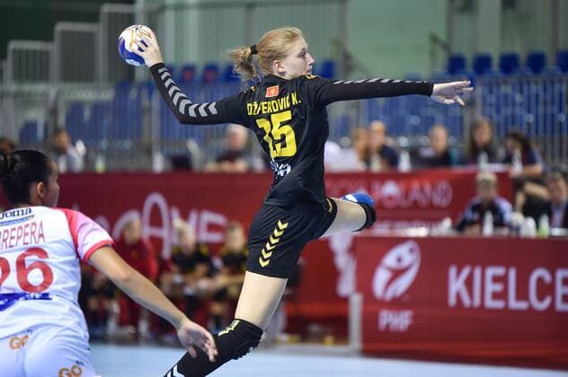 2018.08.08 Kielce Pilka reczna Mlodziezowe Mistrzostwa Swiata w Pilce Recznej Kobiet do lat 18 Czarnogora - Hiszpania N z DZAFEROVIC Katarina Foto Lukasz Laskowski PressFocus 2018.08.08 Kielce Handball IHF Youth U18 Womens World Championship WM Weltmeisterschaft 2018 Montenegro - Spain DZAFEROVIC Katarina Credit: Lukasz Laskowski PressFocus NEWSPIX.PL --- Newspix.pl FRANCE OUT!  20180808LUK_548