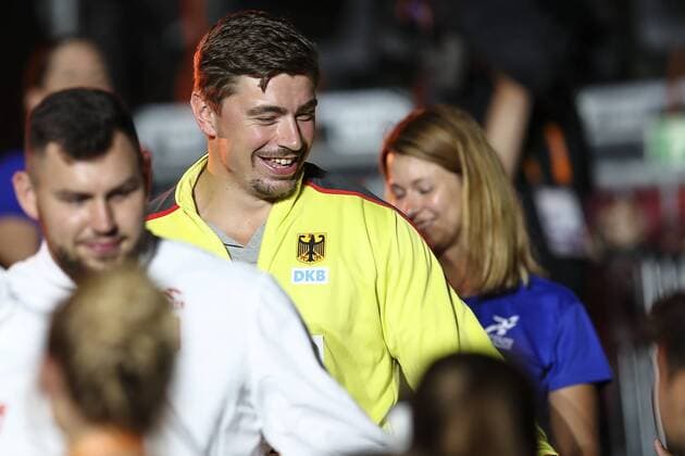 European Athletics Championships Berlin 08 08 2018 On the way to the award ceremony Bronze in the shot put for David Storl GER European Athletics Championships on 08 08 18 in the Olympic Stadium in Berlin Germany xakx