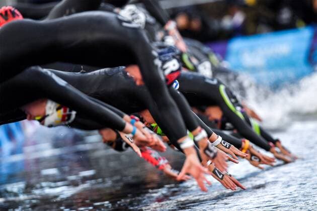 Schwimmen EM in Glasgow, 10km Freiwasser der Damen Start 10km Women Glasgow 09 08 2018 Open Water Swimming Loch Lomond and The Trossachs National Park LEN European Aquatics Championships 2018 European Championships 2018 Photo Andrea Staccioli Deepbluemedia Insidefoto andreaxstaccioli