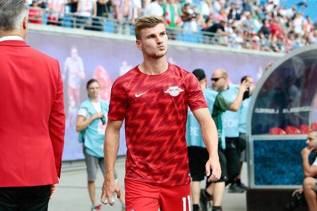 09 08 2018 xtgx Football Europa League 3 Qualifying Round RB Leipzig CS Universitatea Craiova emspor v l Timo Werner Leipzig 11 disappointed as a substitute looks disappointed dejectedly disappointed Leipzig