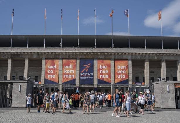 Feature spectators stroemen from the Olympic Stadium Fans entrance on 08 08 2018 European Athletics Championships 2018 in Berlin Germany from 06 08 12 08 2018