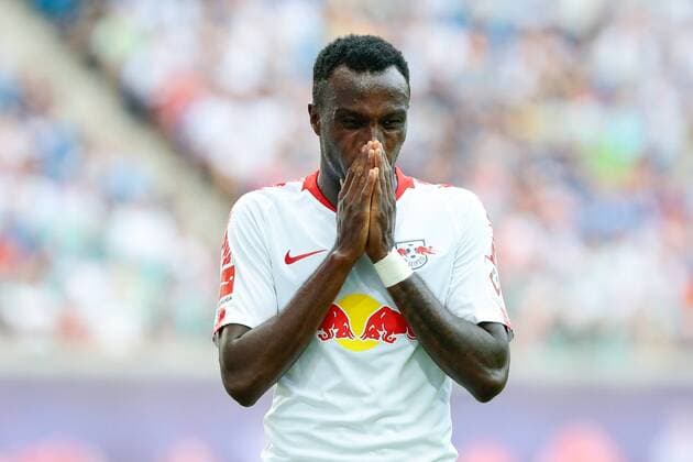 09 08 2018 xtgx Football Europa League 3 Qualifying Round RB Leipzig CS Universitatea Craiova emspor v l Bruma Leipzig 17 disappointed looks disappointed dejected disappointed Leipzig