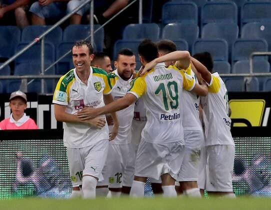 SOCCER - UEFA EL quali, Sturm vs Larnaca GRAZ,AUSTRIA,09.AUG.18 - SOCCER - UEFA Europa League qualification, SK Sturm Graz vs AEK Larnaca. Image shows the rejoicing of Larnaca with Thomas Ioannou (Larnaca). GEPAxpictures xM.xOberlaender