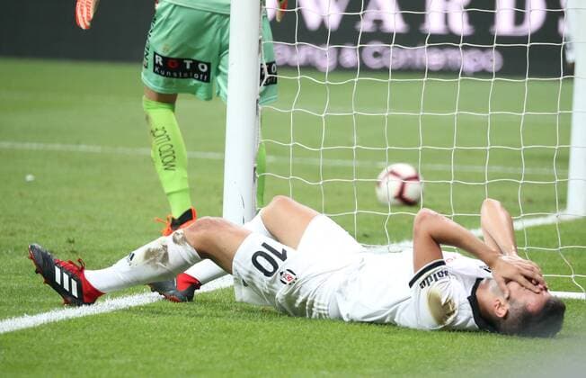 Tolgay Arslan of Besiktas during the UEFA Europa League Qualifying match between Besiktas and LASK Linz at Vodafone Park in Istanbul , Turkey on August 09, 2018. 