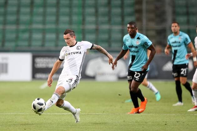 WARSZAWA 09.08.2018 PIERWSZY MECZ III RUNDA ELIMINACYJNA LIGA EUROPY SEZON 2018 19: LEGIA WARSZAWA - FOOTBALL 1991 DUDELANGE --- UEFA EUROPA LEAGUE FIRST LEG THIRD QUALIFYING ROUND MATCH: LEGIA WARSAW - F91 DUDELANGE KRZYSZTOF MACZYNSKI STELVIO ROSA CRUZ FOT. PIOTR KUCZA FOTOPYK NEWSPIX.PL --- Newspix.pl  180809PYK0008
