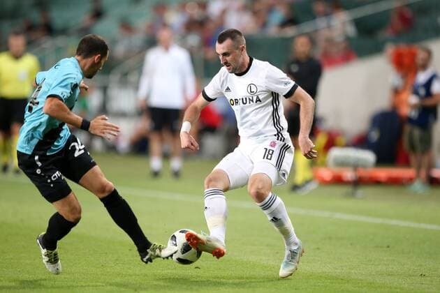 WARSZAWA 09.08.2018 PIERWSZY MECZ III RUNDA ELIMINACYJNA LIGA EUROPY SEZON 2018 19: LEGIA WARSZAWA - FOOTBALL 1991 DUDELANGE --- UEFA EUROPA LEAGUE FIRST LEG THIRD QUALIFYING ROUND MATCH: LEGIA WARSAW - F91 DUDELANGE EDISSON JORDANOV MICHAL KUCHARCZYK FOT. PIOTR KUCZA FOTOPYK NEWSPIX.PL --- Newspix.pl  180809PYK0010
