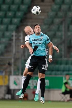 09.08.2018 Warszawa Pilka nozna Liga Europy UEFA, trzecia runda eliminacyjna, pierwszy mecz Legia Warszawa - F91 Dudelange N z Michal Pazdan Foto Adam Starszynski PressFocus NEWSPIX.PL 09.08.2018 Warsaw Football UEFA Europa League, third qualification round, first leg Legia Warszawa - F91 Dudelange Michal Pazdan Credit Adam Starszynski PressFocus --- Newspix.pl  20180809PF_AS002