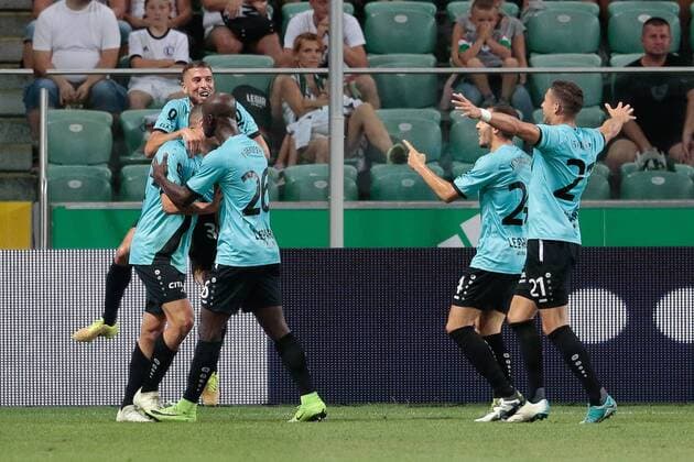 09.08.2018 Warszawa Pilka nozna Liga Europy UEFA, trzecia runda eliminacyjna, pierwszy mecz Legia Warszawa - F91 Dudelange N z gol, bramka, radosc pilkarzy F91 Dudelange Foto Adam Starszynski PressFocus NEWSPIX.PL 09.08.2018 Warsaw Football UEFA Europa League, third qualification round, first leg Legia Warszawa - F91 Dudelange gol, bramka, radosc pilkarzy F91 Dudelange Credit Adam Starszynski PressFocus --- Newspix.pl  20180809PF_AS019