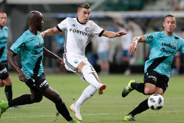 09.08.2018 Warszawa Pilka nozna Liga Europy UEFA, trzecia runda eliminacyjna, pierwszy mecz Legia Warszawa - F91 Dudelange N z Carlitos Lopez, gol, bramka Foto Adam Starszynski PressFocus NEWSPIX.PL 09.08.2018 Warsaw Football UEFA Europa League, third qualification round, first leg Legia Warszawa - F91 Dudelange Carlitos Lopez, gol, bramka Credit Adam Starszynski PressFocus --- Newspix.pl  20180809PF_AS023