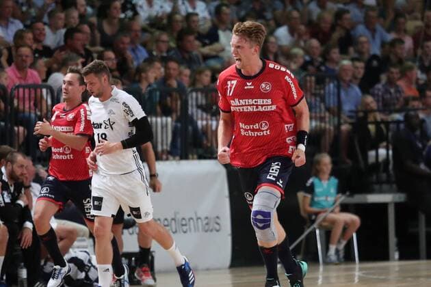 SG Flensburg Handewitt vs THW Kiel Handball Test match 09 08 18 Simon Jeppsson SG Flensburg Handewitt 17 is happy about his goal xmmkx