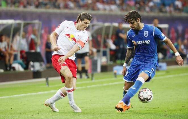 RB Leipzig Craiova Soccer Euro League Qualifiers Leipzig 09 08 2018 Red Bull Arena Soccer UEFA Euro League Qualification 3 Round First leg RB Leipzig vs CF Universitatea Craiova Pictured left Marcel Sabitzer 7 RB Leipzig and Tiago Ferreira 2 Craiova