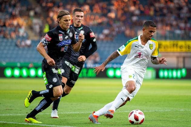 09 08 2018 Merkur Arena Graz AUT UEFA EL SK Puntigamer Sturm Graz vs AEK Larnaka Qualification 3 Round First leg in UEFA Europa League qualifier 3rd round 1st leg match between SK Puntigamer Sturm Graz and AEK Larnaka at the Merkur Arena in Graz Austria on 2018 08 09 Graz  EP_ang