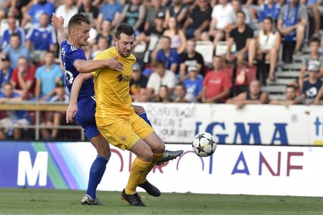 R-L Akos Elek (Kairat) and Martin Nespor (Sigma) in action during a match of 3rd qualifying round of UEFA Europa League between SK Sigma Olomouc and FC Kairat, 1st leg, in Olomouc, Czech Republic, on August 9, 2018. (CTKxPhoto JaroslavxOzana) CTKPhotoP201808090935501  JAO 02