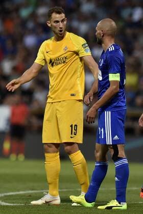 L-R Marton Eppel (Kairat) and Michal Veprek (Sigma) talk during a match of 3rd qualifying round of UEFA Europa League between SK Sigma Olomouc and FC Kairat, 1st leg, in Olomouc, Czech Republic, on August 9, 2018. (CTKxPhoto JaroslavxOzana) CTKPhotoP201808091014501  JAO 14