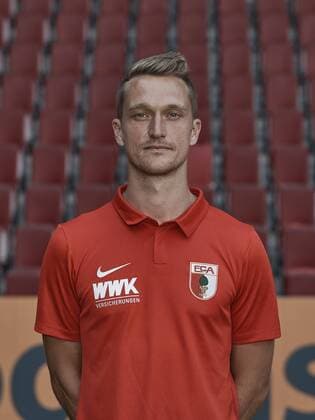 Andreas Bäumler Rehabilitation and Athletic Trainer FC Augsburg 1907 1 BL Portrait Date 2018 2019