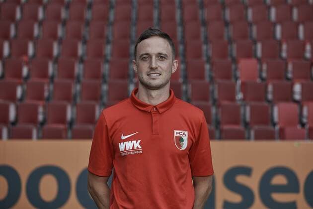 Martin Miller Physiotherapist FC Augsburg 1907 1 BL Portrait Date 2018 2019