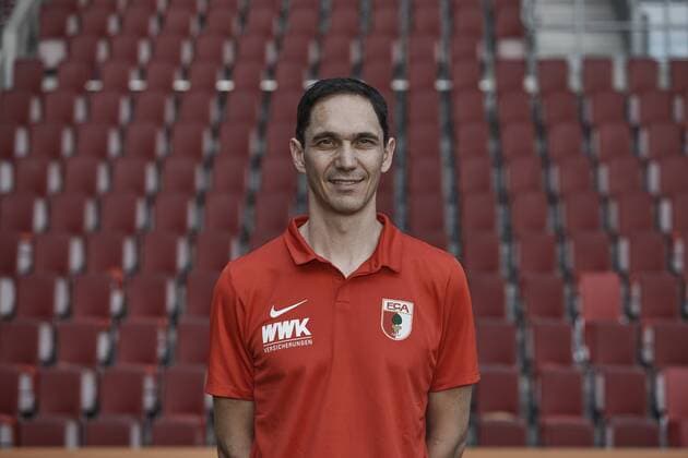 Dr Florian Elser Team Doctor FC Augsburg 1907 1 BL Portrait Date 2018 2019