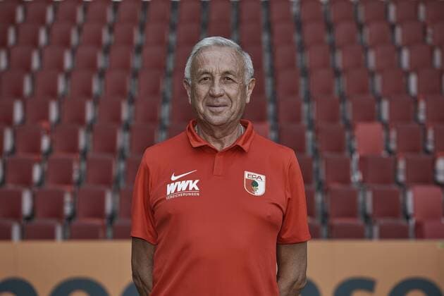Zdenek Vidrman Kit Manager FC Augsburg 1907 1 BL Portrait Date 2018 2019
