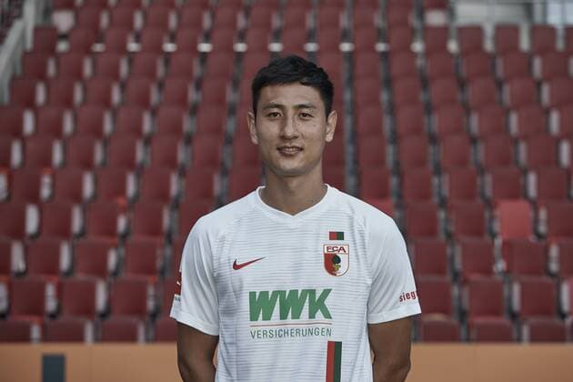 Dong Won Ji FC Augsburg 1907 1 BL Portrait Date 2018 2019