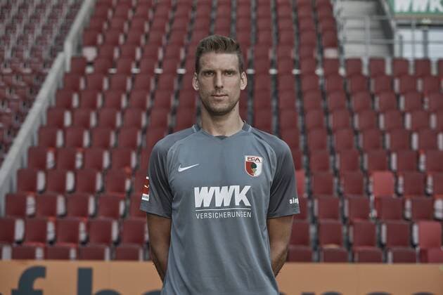Andreas Luthe Goalkeeper FC Augsburg 1907 1 BL Portrait date 2018 2019