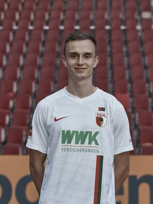 Kilian Jakob FC Augsburg 1907 1 BL Portrait date 2018 2019