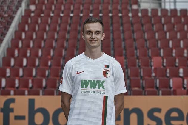 Kilian Jakob FC Augsburg 1907 1 BL Portrait date 2018 2019