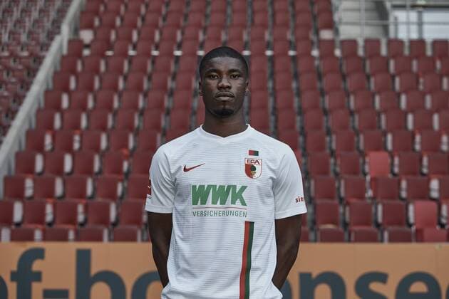 Kevin Danso FC Augsburg 1907 1 BL Portrait Date 2018 2019