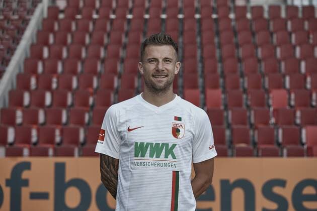 Daniel Baier FC Augsburg 1907 1 BL Portrait Date 2018 2019