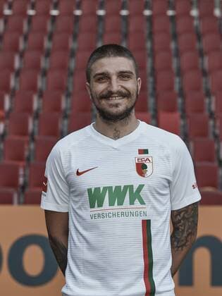Konstantinos Stafylidis FC Augsburg 1907 1 BL Portrait Date 2018 2019