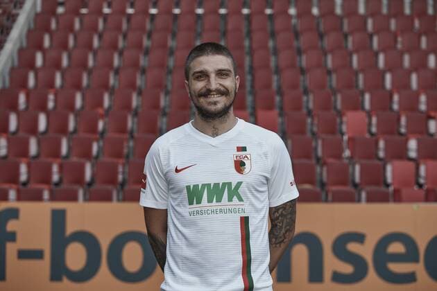 Konstantinos Stafylidis FC Augsburg 1907 1 BL Portrait Date 2018 2019