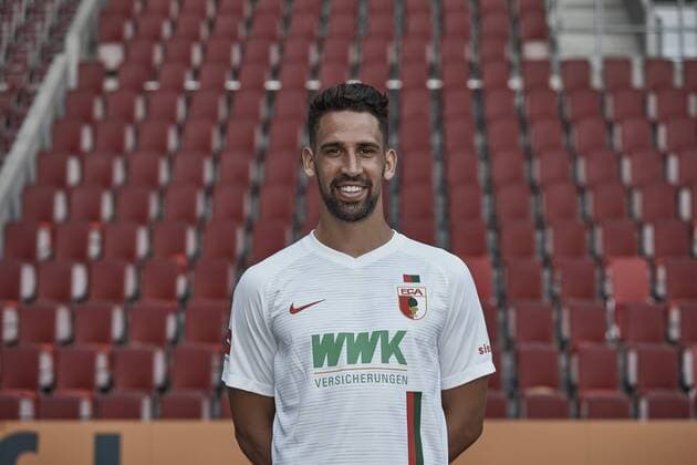 Rani Khedira FC Augsburg 1907 1 BL Portrait Date 2018 2019