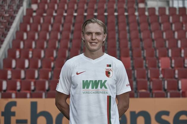 Fredrik Jensen FC Augsburg 1907 1 BL Portrait date 2018 2019