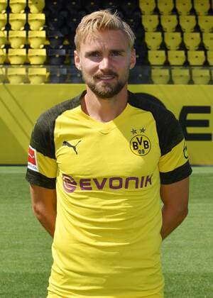 Marcel Schmelzer Borussia Dortmund 1 BL Portrait date 2018 2019 Team2