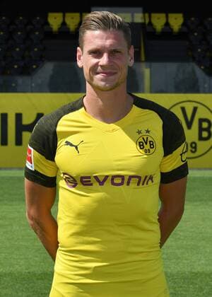 Lukasz Piszczek Borussia Dortmund 1 BL Portrait Date 2018 2019 Team2