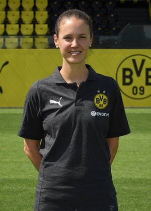 Swantje Thomssen Borussia Dortmund 1 BL Portrait Date 2018 2019 Team2