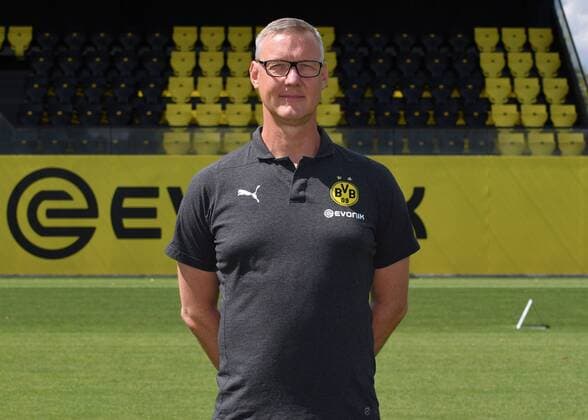 Olaf Wehmer Borussia Dortmund 1 BL Portrait Date 2018 2019 Team2