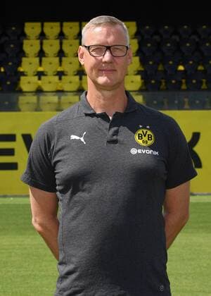 Olaf Wehmer Borussia Dortmund 1 BL Portrait Date 2018 2019 Team2