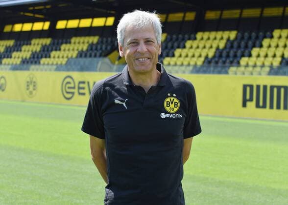 Coach Lucien Favre Borussia Dortmund 1 BL Portrait date 2018 2019 Team2