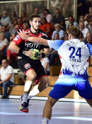 Michael Haaß Haass 13 HC Erlangen HCE Dino Corak 24 TV Großwallstadt
