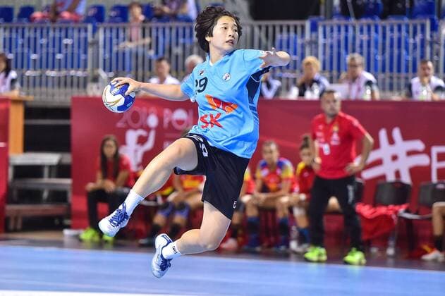 2018.08.11 Kielce Pilka reczna Mlodziezowe Mistrzostwa Swiata w Pilce Recznej Kobiet do lat 18 Hiszpania - Korea N z YUN Yejin Foto Lukasz Laskowski PressFocus 2018.08.11 Kielce Handball IHF Youth U18 Womens World Championship WM Weltmeisterschaft 2018 Spain v Korea YUN Yejin Credit: Lukasz Laskowski PressFocus NEWSPIX.PL --- Newspix.pl france out!  20180811LUK_079