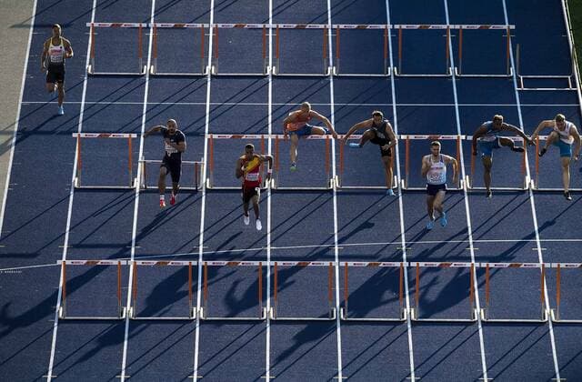 Feature Alexander JOHN l Germany runs next to the track to the finish the other athletes jump over the Huerden semifinals 110m hurdles of the men at the 10 08 2018 European Athletics Championships 2018 in Berlin Germany from 06 08 12 08 2018