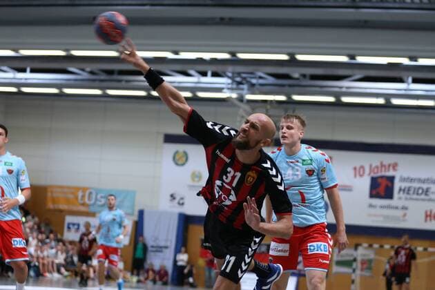 Fuechse Berlin HC Vardar Skopje Handball International Heide Cup 2018 11 08 18 Timur Dibirov No 31 HC Vardar Skopje xmmkx
