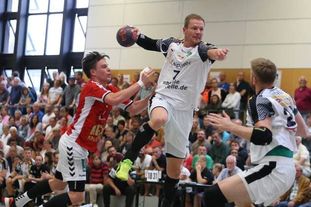 Handball Sport Club Hamburg SC DHfK Leipzig Handball International Heide Cup 2018 11 08 18 Aivis Jurdzs Nr 07 SC DHfK Leipzig vs. Leif Tissier Nr 07 Handball Sport Club Hamburg xmmkx