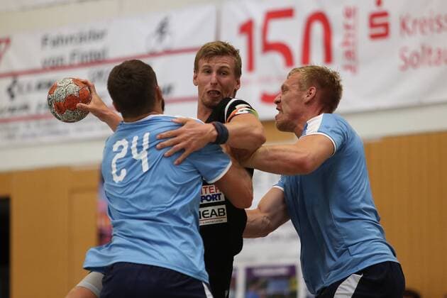 Olafur Gudmundsson No 13 IFK Kristianstad vs. Baptiste Bonnefond No 24 MHB Montpellier Handball and Frederik Pettersson No 18 MHB Montpellier Handball Schneverdingen Germany Copyright: xAgentur54Gradx xSpeedphotosx
